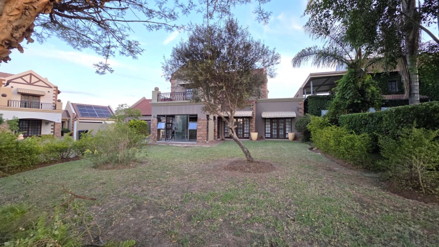 3 Bedroom Property for Sale in Meerhof North West